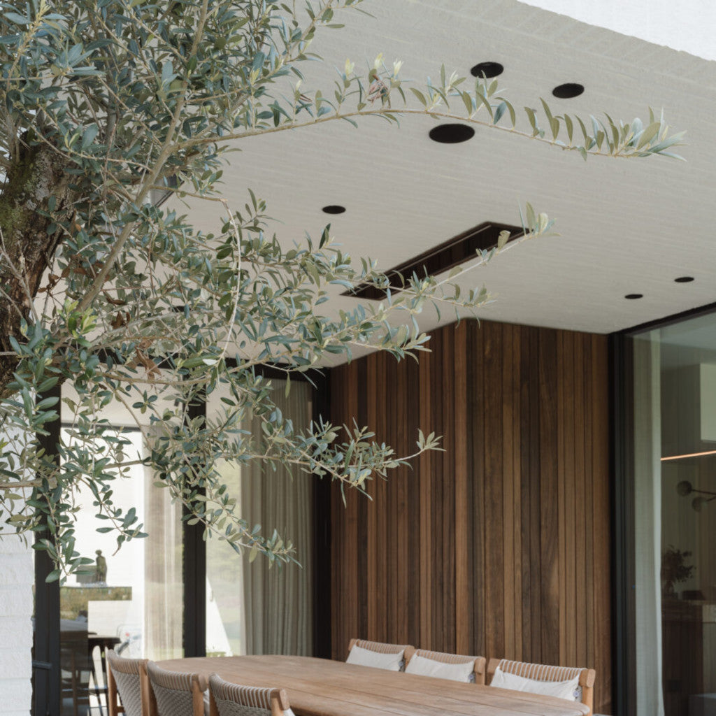 Bromic Heating 33" Platinum Smart-Heat Electric Outdoor Patio Heater 2300W 208V Black | BH0320019