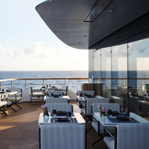 Image of Bromic Heating 50" Platinum Smart-Heat Electric Outdoor Patio Heater 3400W 208V Black | BH0320021