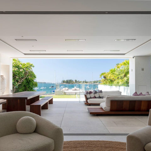 Image of Bromic Heating 33" Platinum Smart-Heat Electric Marine Outdoor Patio Heater 2300W 208V White | BH0320024