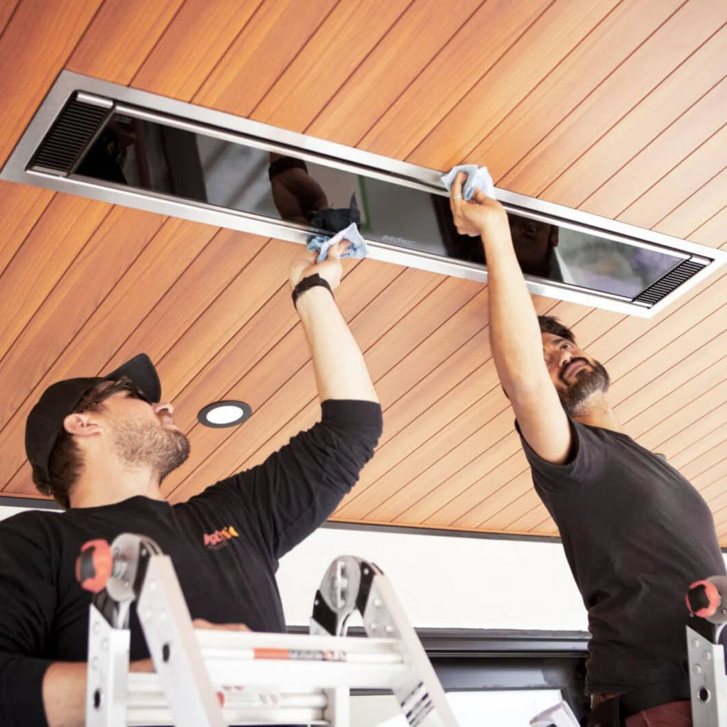 Bromic Heating 53" Platinum Smart-Heat Electric Outdoor Patio Heater 4500W 208V Black | BH3622004